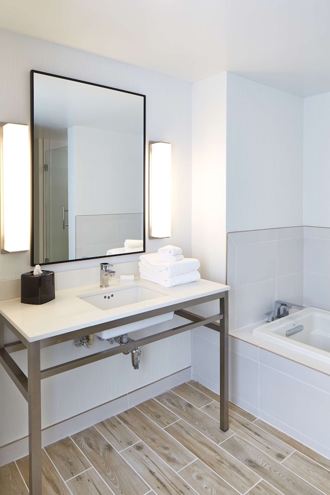 Hilton Garden Inn Boston Marlborough - photo 17