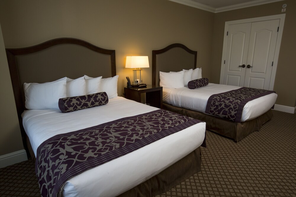 The Edgewater - photo 15