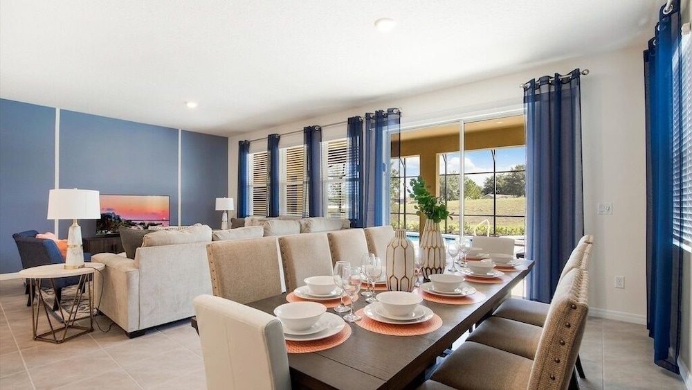 7 Bed Private Pool Home In Solterra Resort 7 Bedroom Home by RedAwning - photo 46