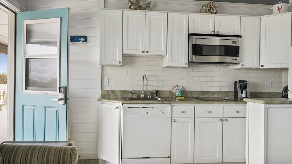 Driftwood Resort - photo 137