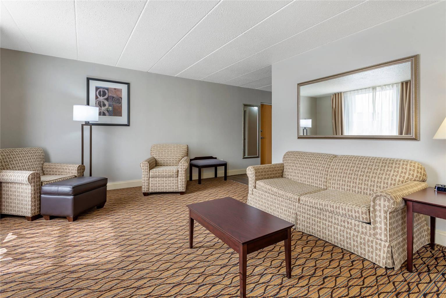 Comfort Inn & Suites Glen Mills West Chester - photo 16