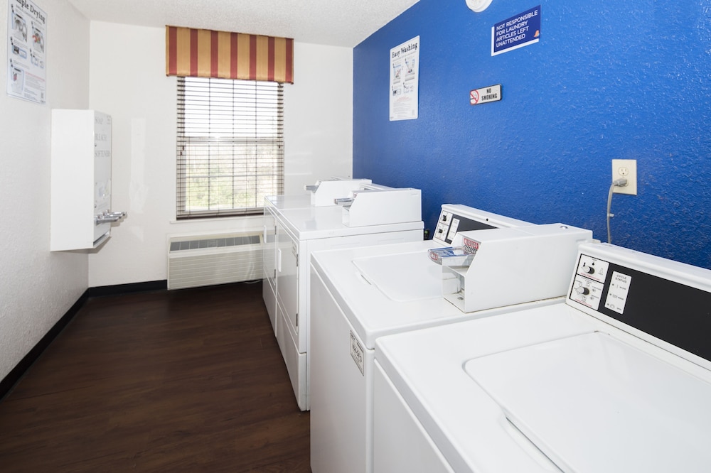 InTown Suites Extended Stay Kannapolis NC - photo 24