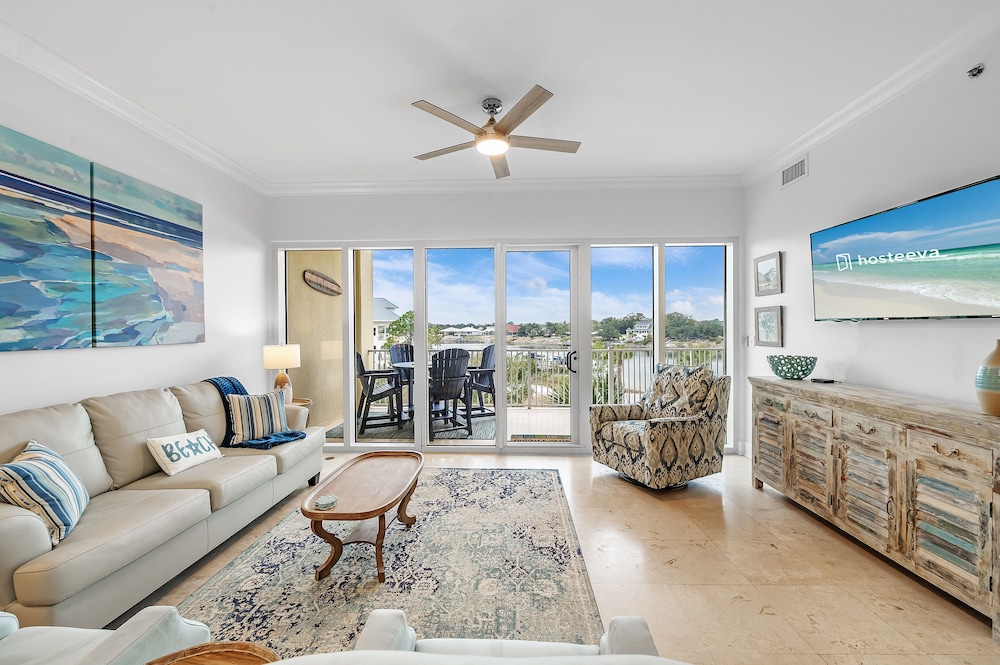Sailmaker's Place by Meyer Vacation Rentals — 4-Star Luxury Hotel in Pensacola, United States