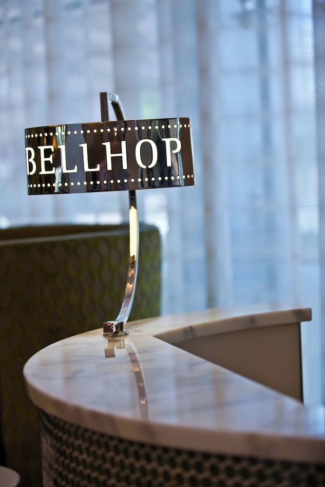 Renaissance Arlington Capital View Hotel - photo 27