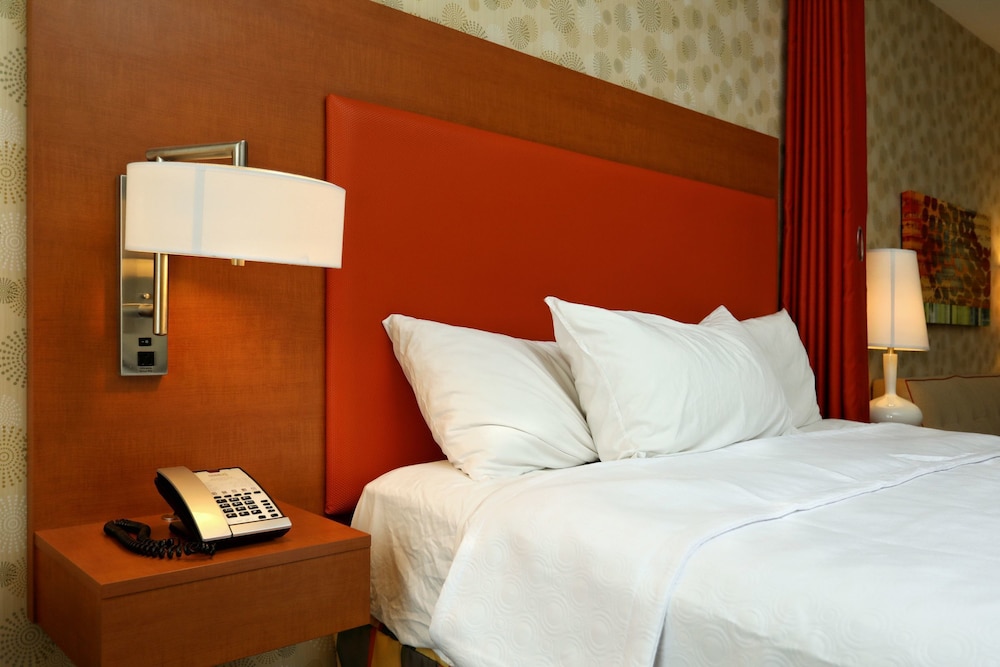 Home2 Suites by Hilton Erie PA - photo 42