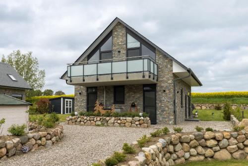 Irish Cottage Seeschwalbe — 4-Star Luxury Hotel in Gramkow, Germany