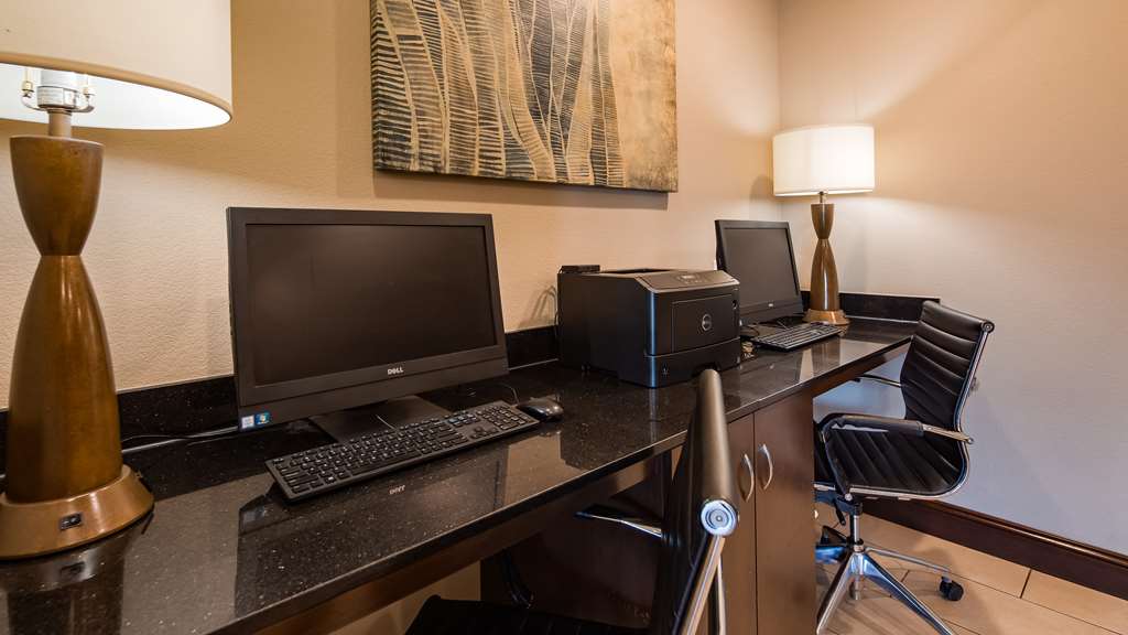 Best Western Plus Overland Inn - photo 9