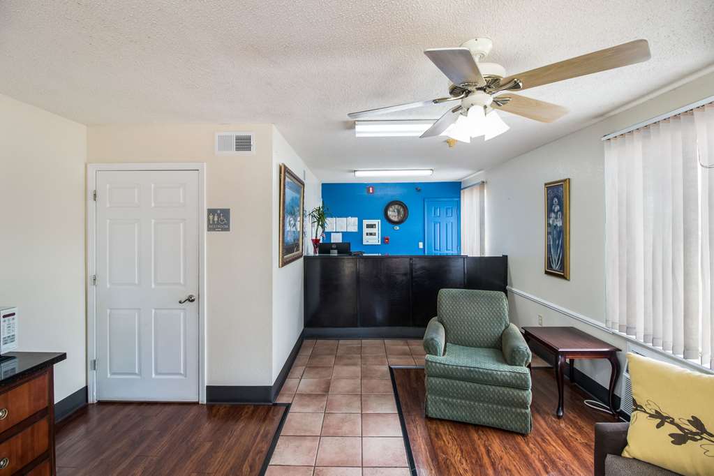 Rodeway Inn Bolivar - photo 8