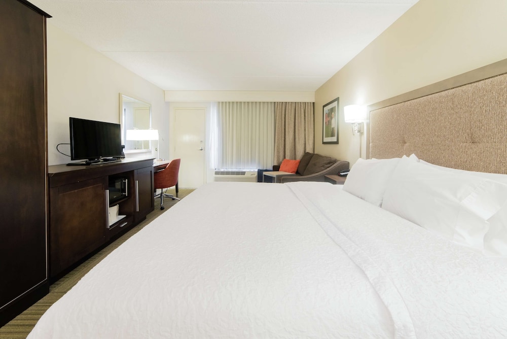 Hampton Inn Caryville I 75 Cove Lake State Park - photo 24