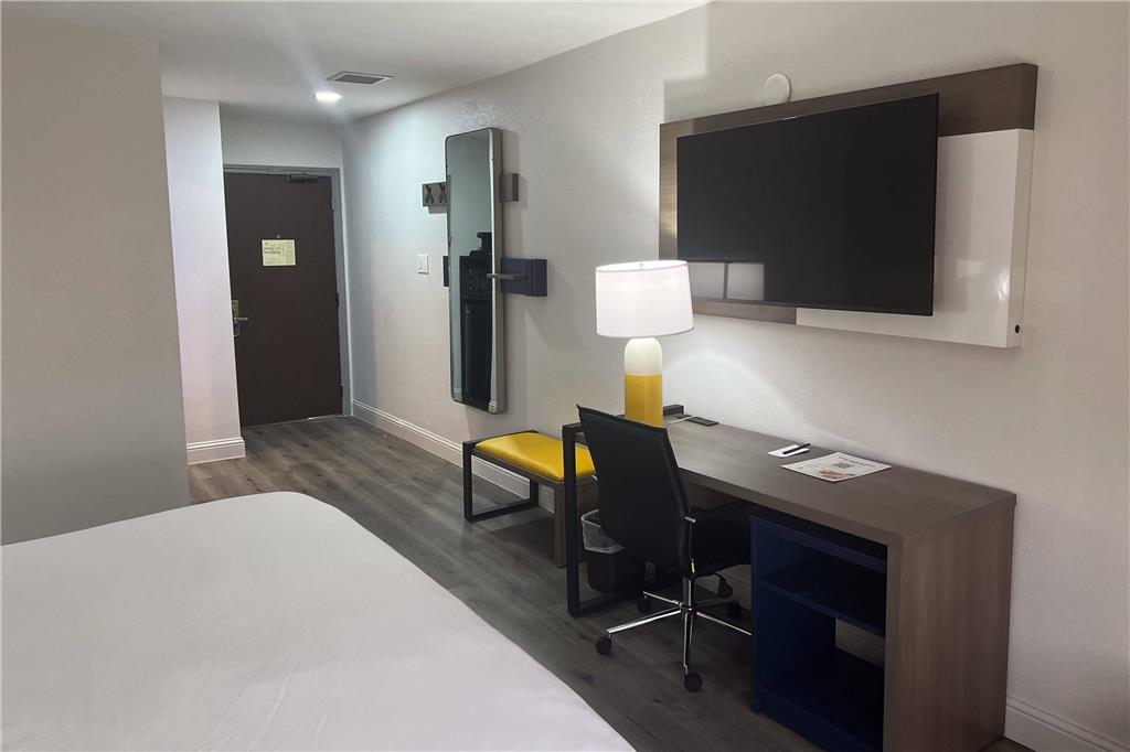 Comfort Inn & Suites Houston Key Katy - photo 19