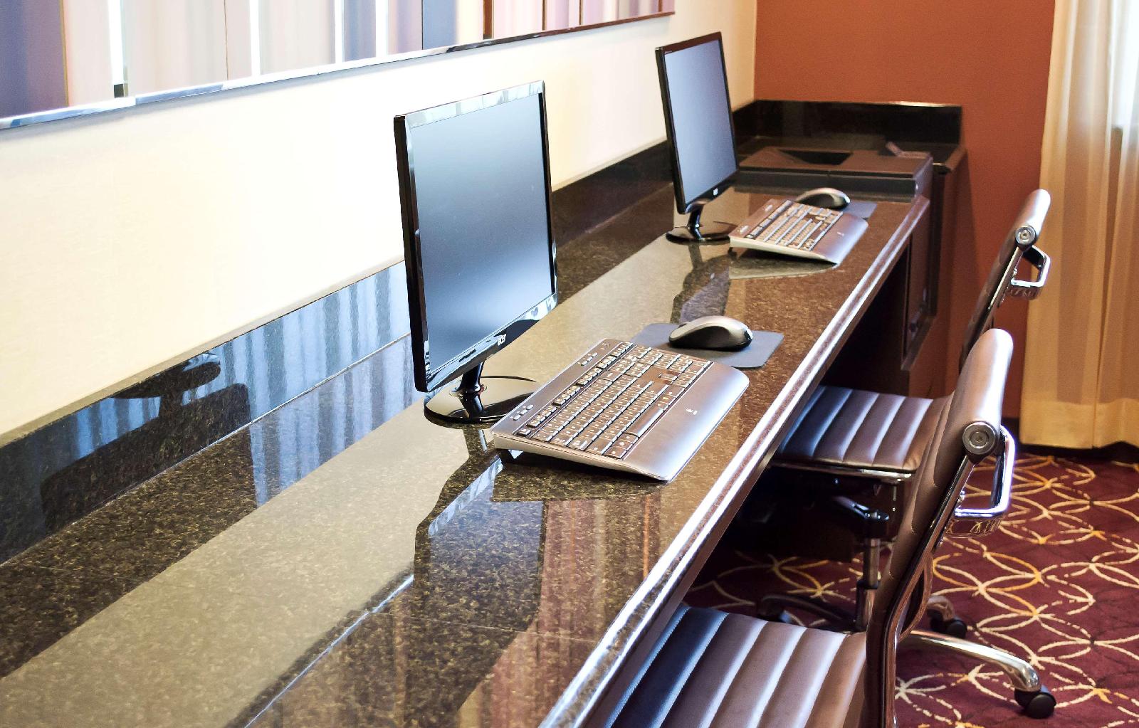 Thousand Hills Resort Hotel - photo 28