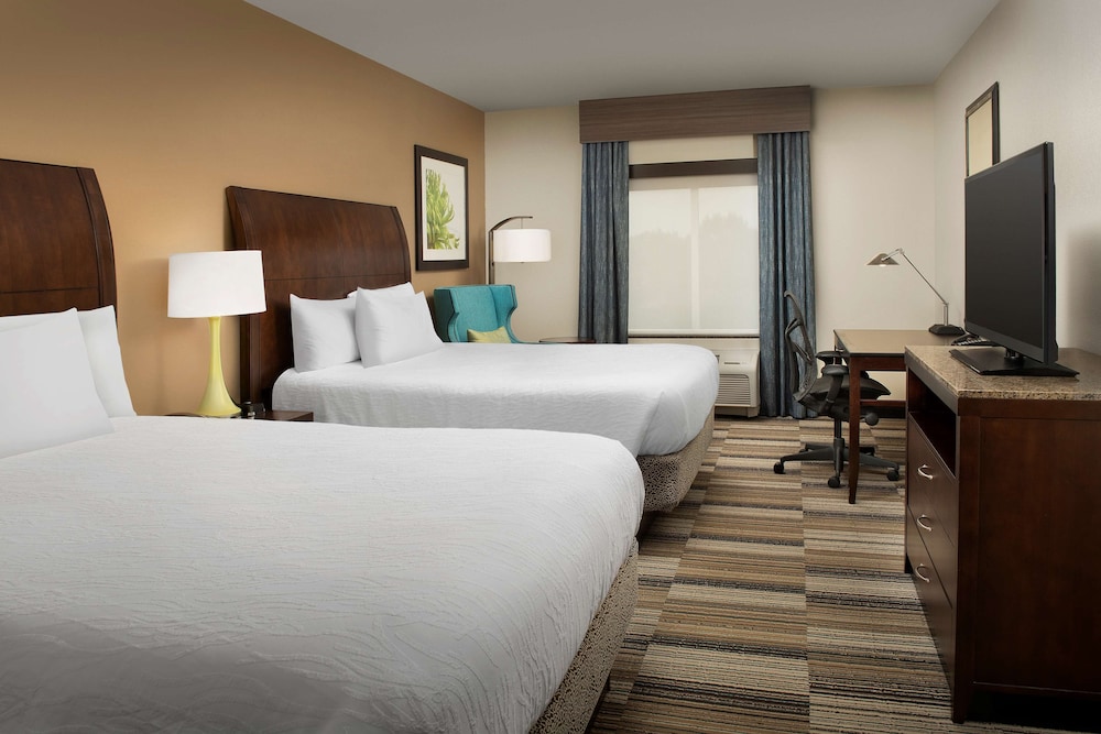 Hilton Garden Inn Charlotte Mooresville - photo 10