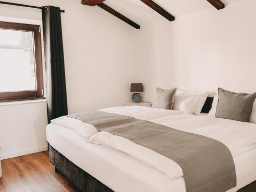 Dorf 70 — 4-Star Luxury Hotel in Eichenberg, Austria