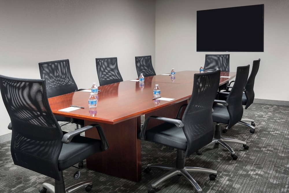 Courtyard by Marriott Chicago Wood Dale - photo 63