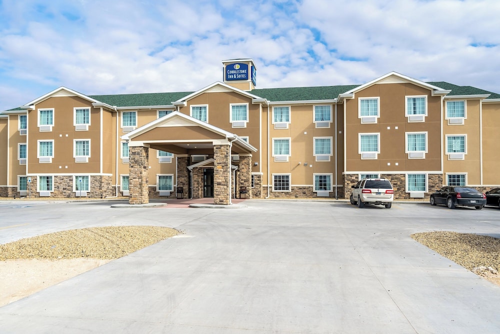Cobblestone Inn & Suites Kermit - last minute hotel in Kermit