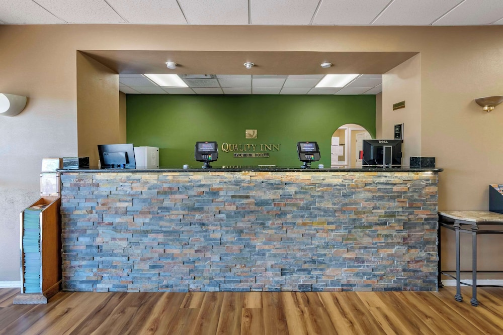 Quality Inn Kennedy Space Center - photo 4