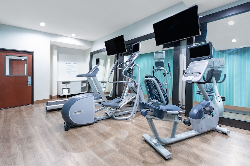 Holiday Inn Express Hotel & Suites Seaside Convention Center by IHG - photo 39