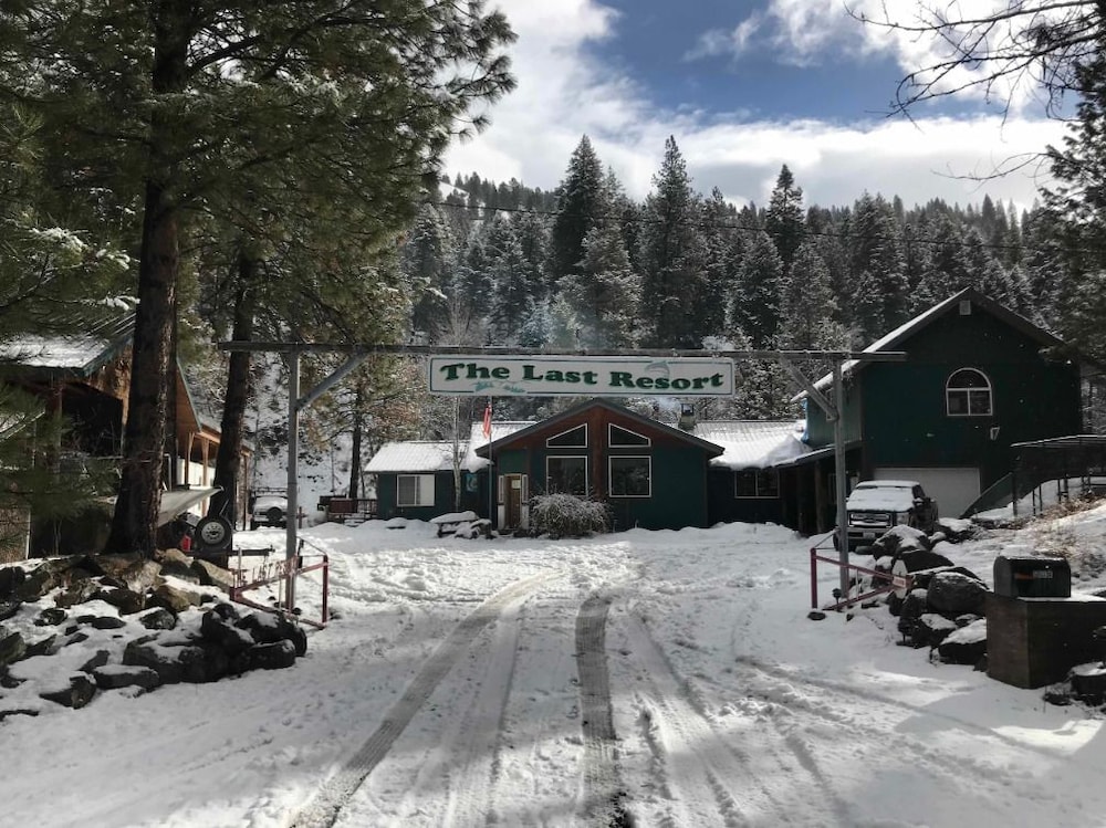 The Last Resort Lodge — hotel in Topsfield