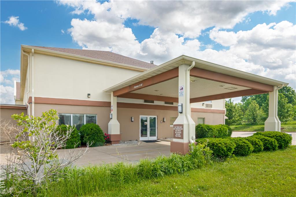 Best Western Teal Lake Inn - photo 10
