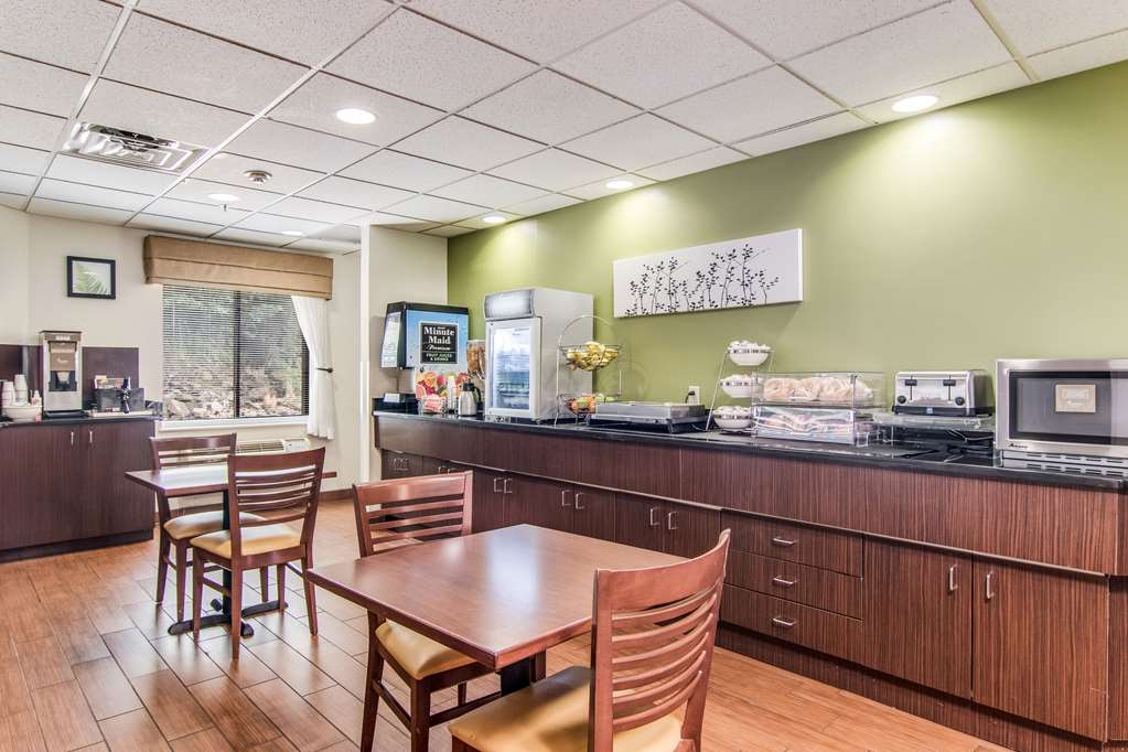 Sleep Inn Austintown Youngstown West - photo 27