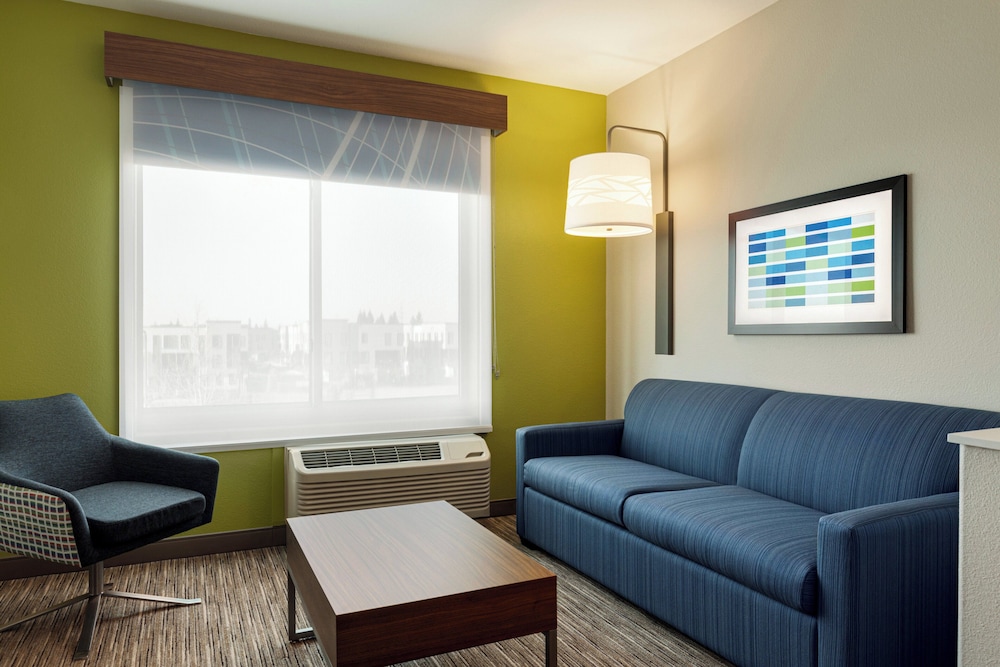 Holiday Inn Express & Suites Hayward Castro Valley by IHG - photo 10