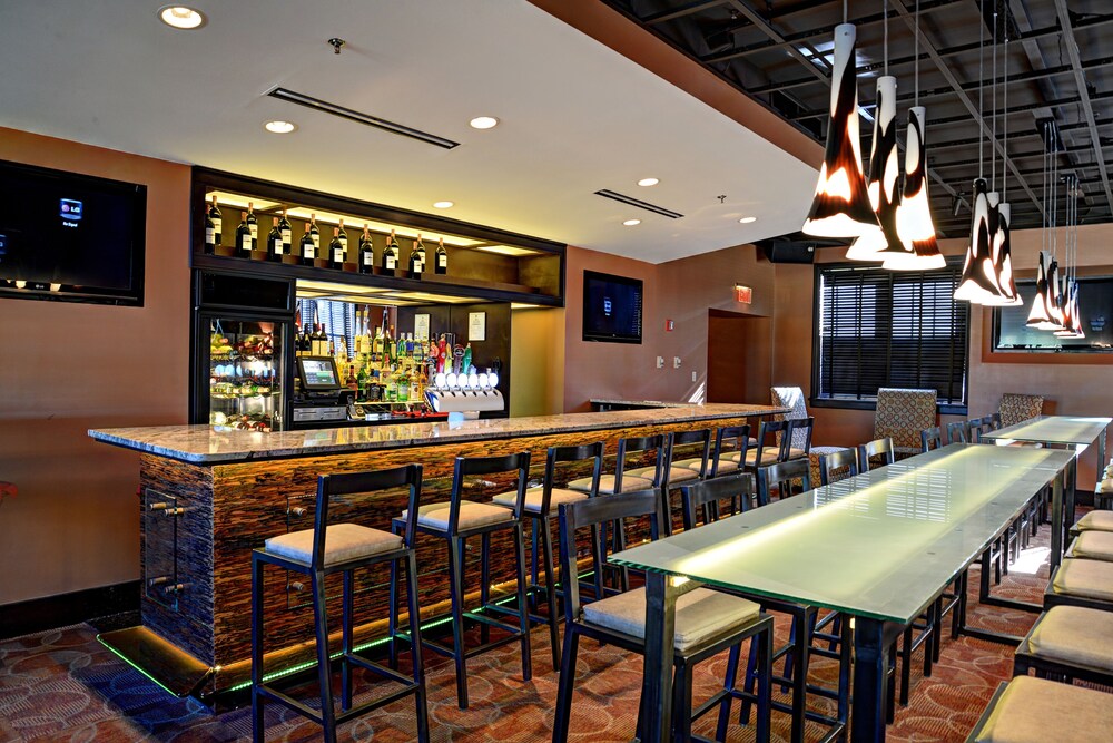 Kellogg Hotel & Conference Center - photo 7
