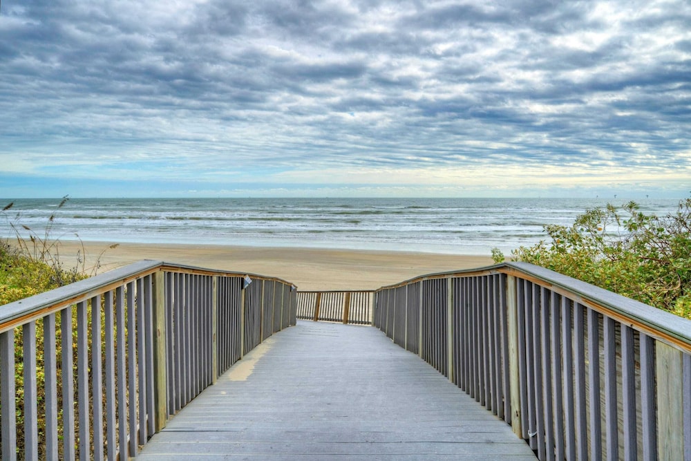 Salt & Sun by Avantstay Beach Access Pool - photo 67