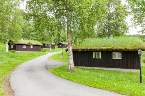 Groven Camping & Hyttegrend — 4-Star Luxury Hotel in Amot, Norway