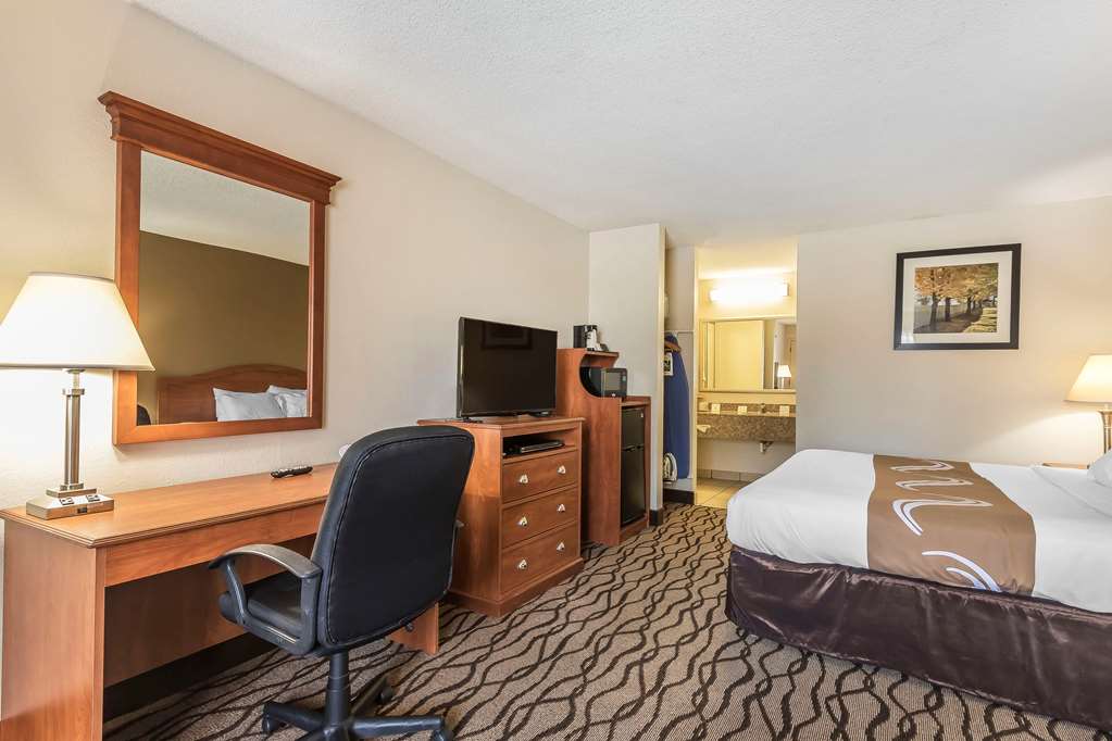 The Riverstone Hotel Charleston Sikeston - photo 18