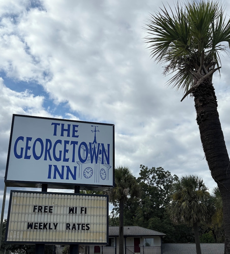The Georgetown Inn in Georgetown, United States