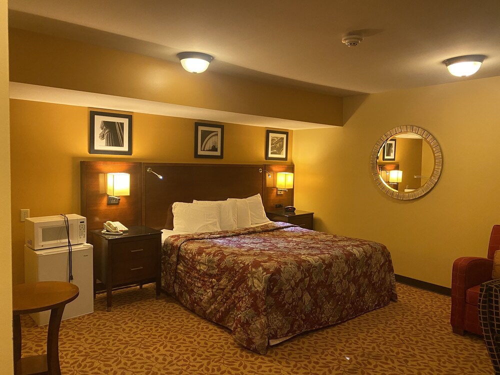 Regal Inn Coffeyville - photo 10