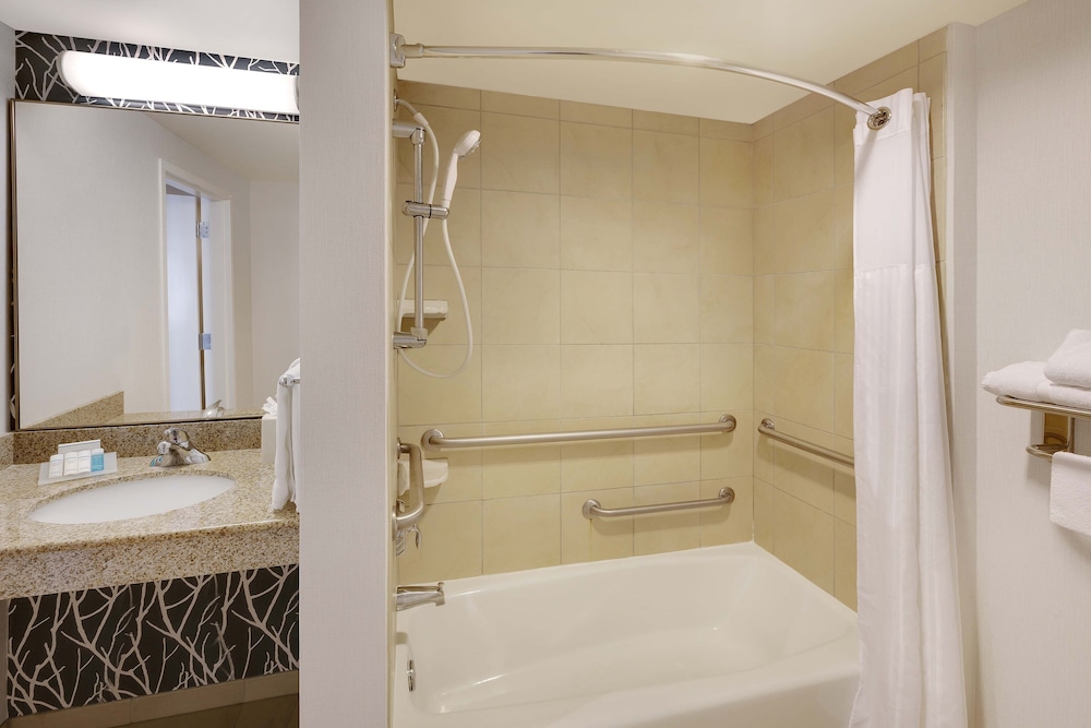 Hilton Garden Inn Austin North - photo 22
