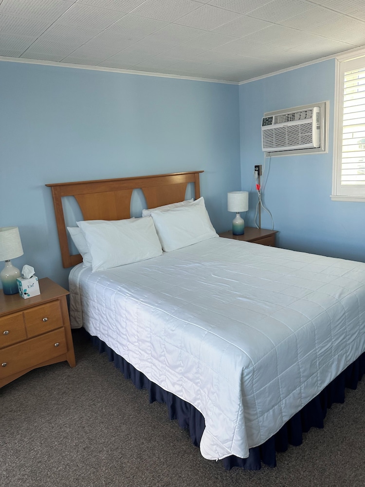Vineyard Harbor Motel Private Beach - photo 225