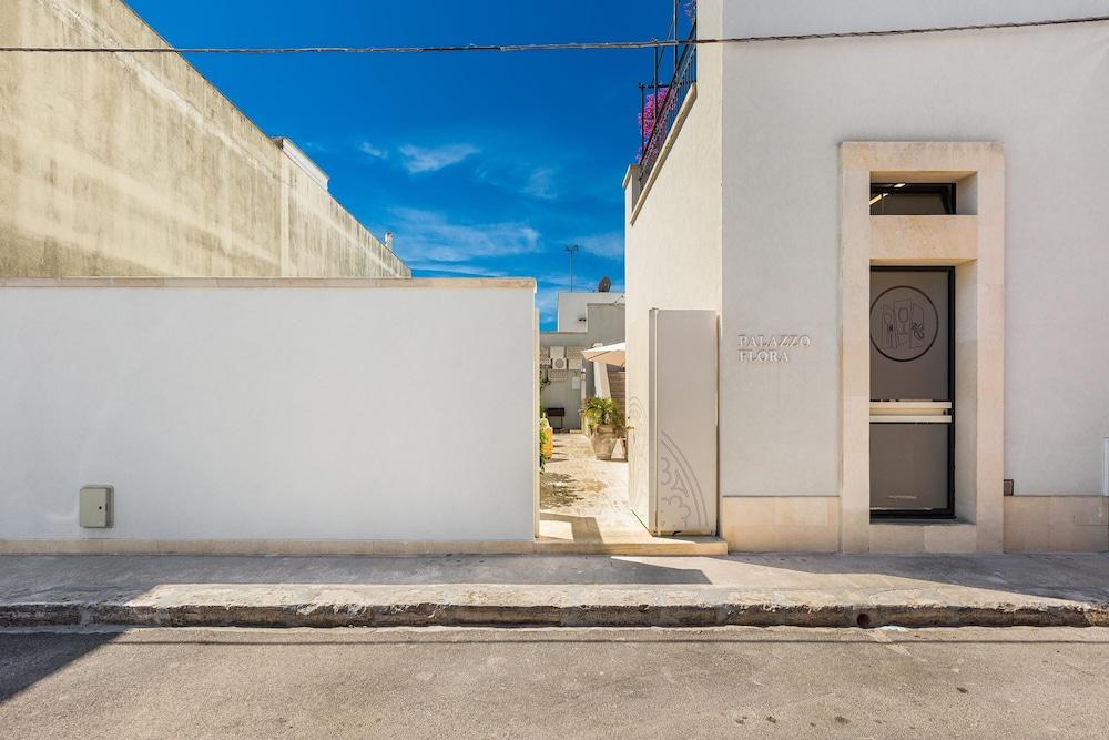 3154 Villa Floralu by Perle di Puglia — 4-Star Luxury Hotel in Collepasso, Italy