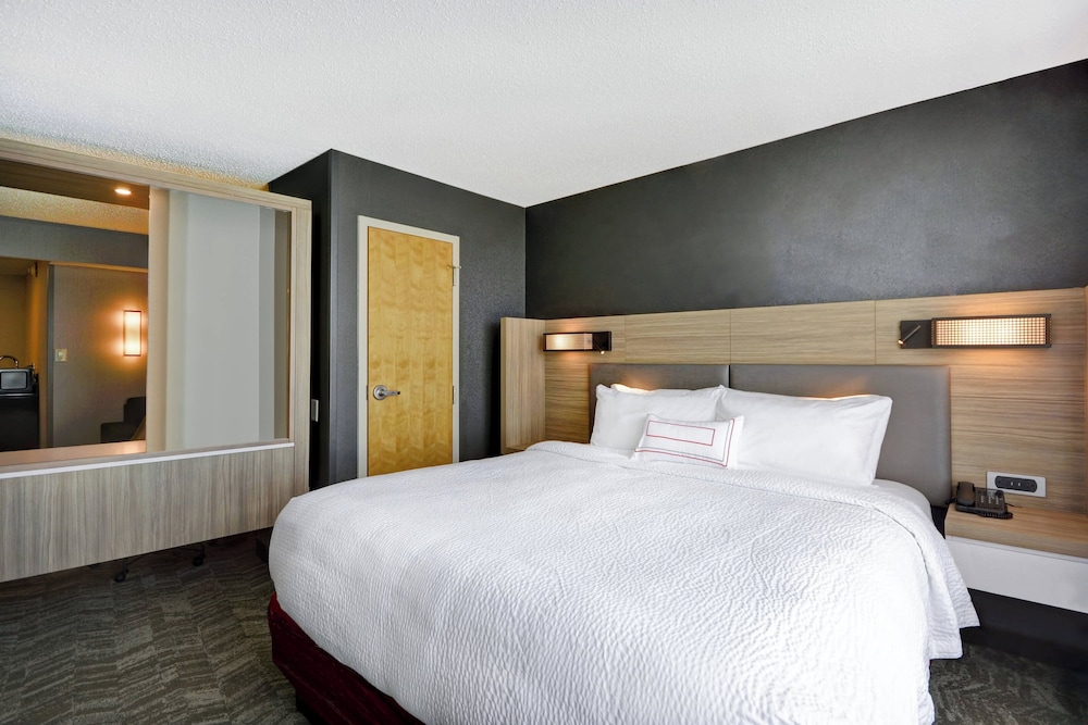 SpringHill Suites by Marriott Indianapolis Airport Plainfield - photo 9