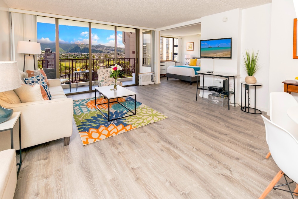 Sea Shore Vibes in 1br W Mountain Views - photo 48