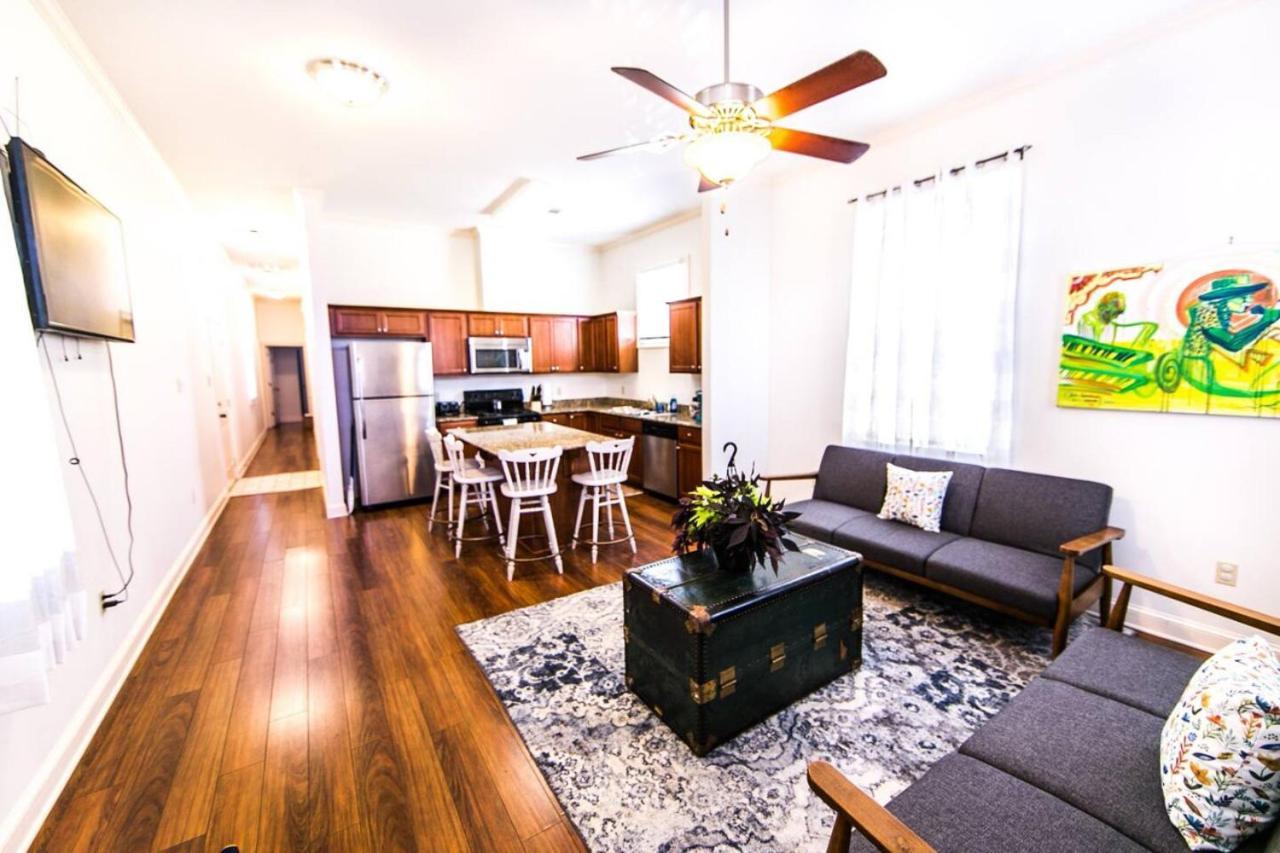 Dumaine Cozy Home 3 bed close to QTR — 4-Star Luxury Hotel in New Orleans, United States