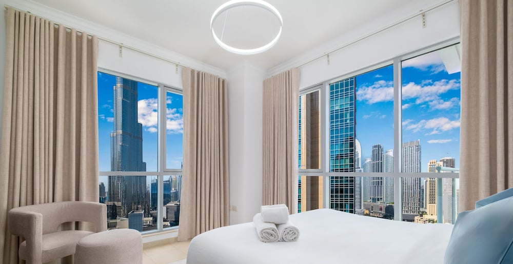 Dream Inn Dubai Burj Residence — 4-Star Luxury Hotel in Dubai, United Arab Emirates