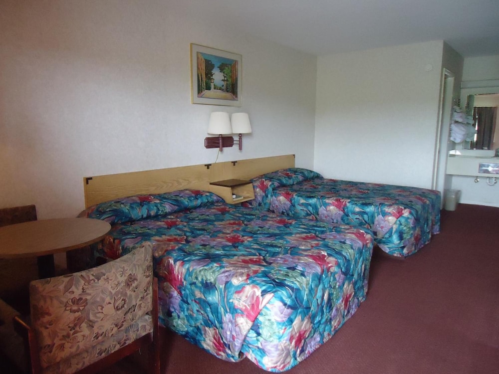 Welborn Motel - photo 8