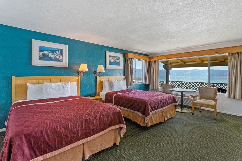 Skylark Shores Resort - photo 30