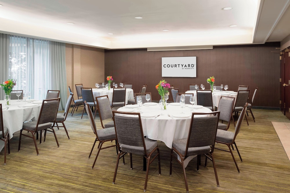 Courtyard by Marriott Princeton - photo 7