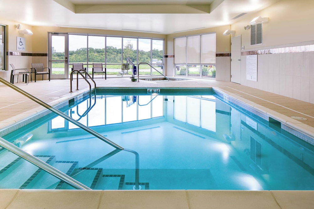 Courtyard by Marriott Omaha Bellevue Beardmore Event Center - photo 19