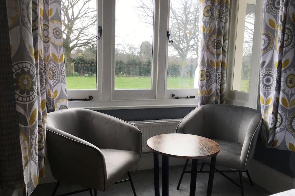 Stylish 2 Bed Apart In The Heart of North Norfolk — 4-Star Luxury Hotel in North Walsham, United Kingdom