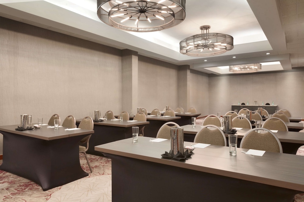 Embassy Suites by Hilton Irvine Orange County Airport - photo 65