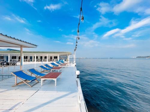 Tanatcha Seaview Kohlarn — Ban Ko Lan