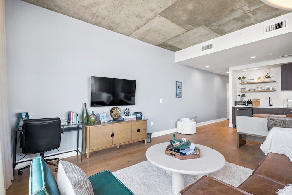 Austin Condo Hotel - photo 473