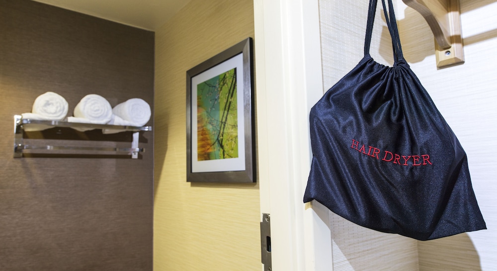 Fairfield Inn & Suites by Marriott Ft. Myers Cape Coral - photo 10