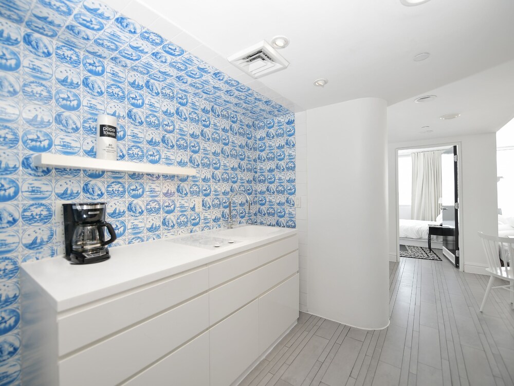 5 Condo Hotel South Beach bay View #1227 - photo 34