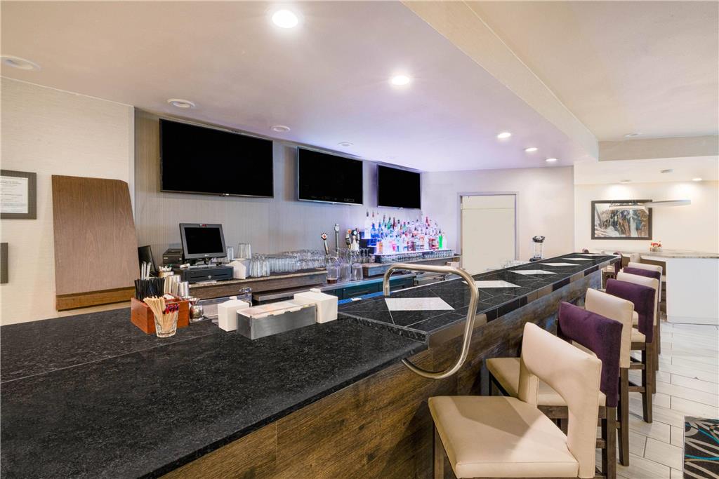 La Quinta Inn & Suites by Wyndham Glenwood Springs - photo 44