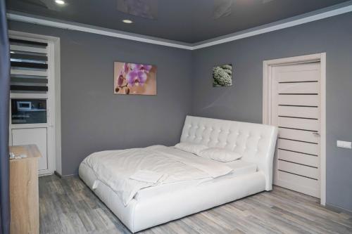 Cozy apartment in a new building close to the downtown — 4-Star Luxury Hotel in Kyiv, Ukraine